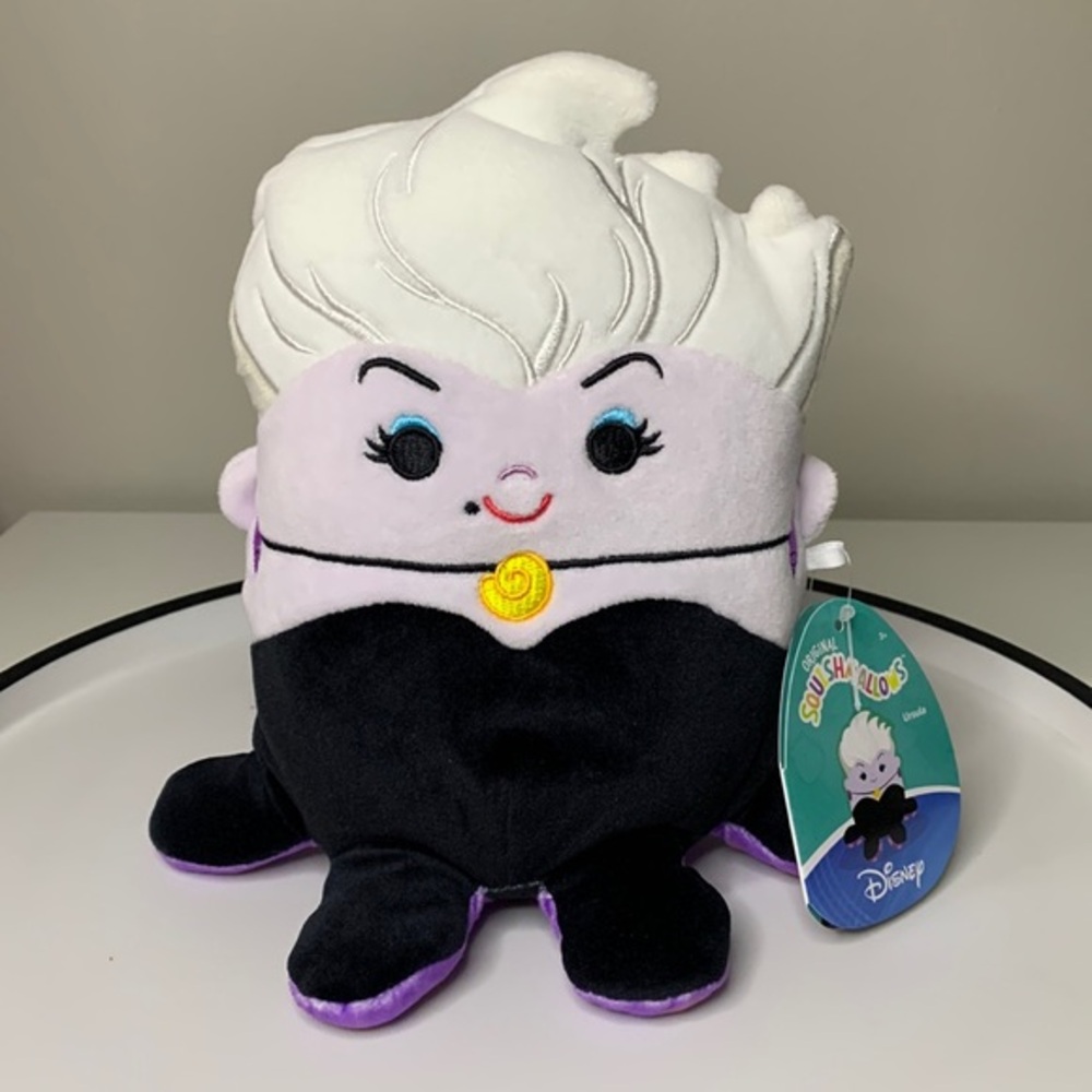 Disney Squishmallows Ursula 7.5”